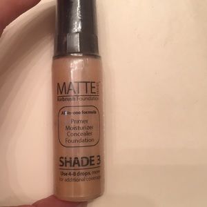 Luminess air Airbrush foundation shade 3